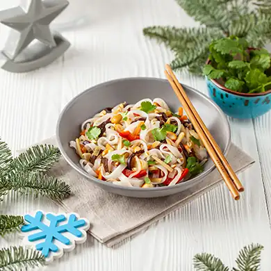  Рисовая лапша с китайской смесью овощей